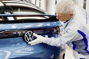 節省成本渡過純電轉型期，Volkswagen不排除關閉德國工廠大量裁員