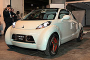 開箱獻寶！Mitsubishi i MiEV Sport與Concept cX抵台曝光