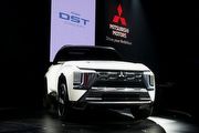 2025年量產上市、全新三排座SUV，Mitsubishi發表概念車DST Concept