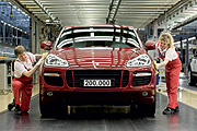 持續創造新高，第20萬輛Porsche Cayenne步下生產線