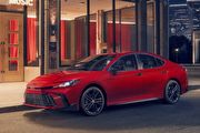 新增Nightshade車型，專屬黑化套件及運動化懸吊，北美Toyota推出2026年式Camry