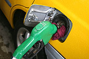 台塑宣佈3月29日零時零點汽柴油同步調漲2.8與3.1元