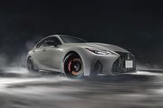 限量500輛、專屬外觀內裝設定，Lexus推出日規IS 500 Climax Edition特式車