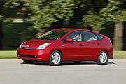 油價越貴越火紅，Toyota Prius全球銷售突破百萬輛