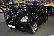 霸氣休旅，SsangYong Rexton R-Line現身英國車展