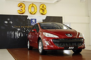 10月30日發表，Peugeot 308展場提前現英姿