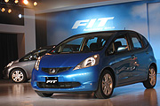 吹奏爵士藍色魅力風，Honda Fit VTi  57.9萬、VTi-S 59.9萬上市
