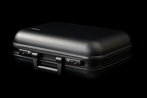 手提箱再升級－final D8000 Pro 小改款6/9上市