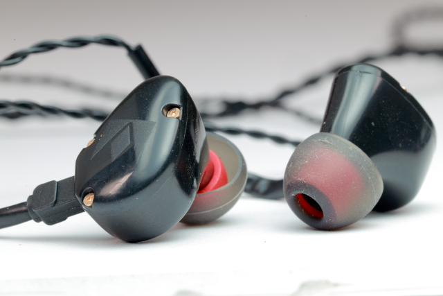 配手機就夠Hi End－Noble Kaiser 10U耳道式耳機| U-Headphone 耳機共和國