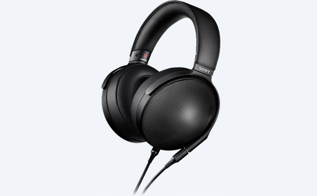 超乎想像的頻寬－Sony MDR-Z1R耳罩耳機