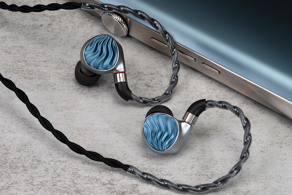 鉻奈米鍍層振膜－iBasso IT05入耳式耳機| U-Headphone 耳機共和國