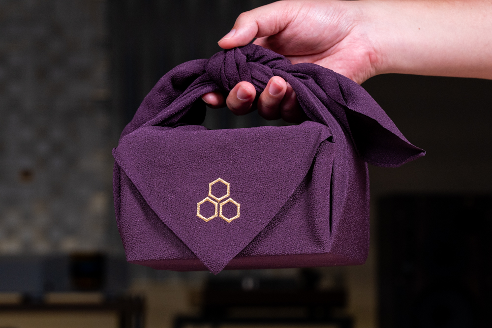 全球限量100組—【開箱】final A8000 LE五十週年紀念版