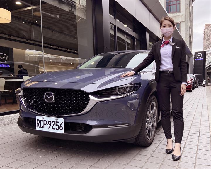 帶給您安心、細心、貼心服務的購車體驗─Mazda汽車好業代 李婉蕎