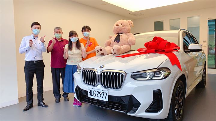 Bmw 最多人推薦好評保證 寶馬歐爸 李玄璸 U Car 汽車好業代